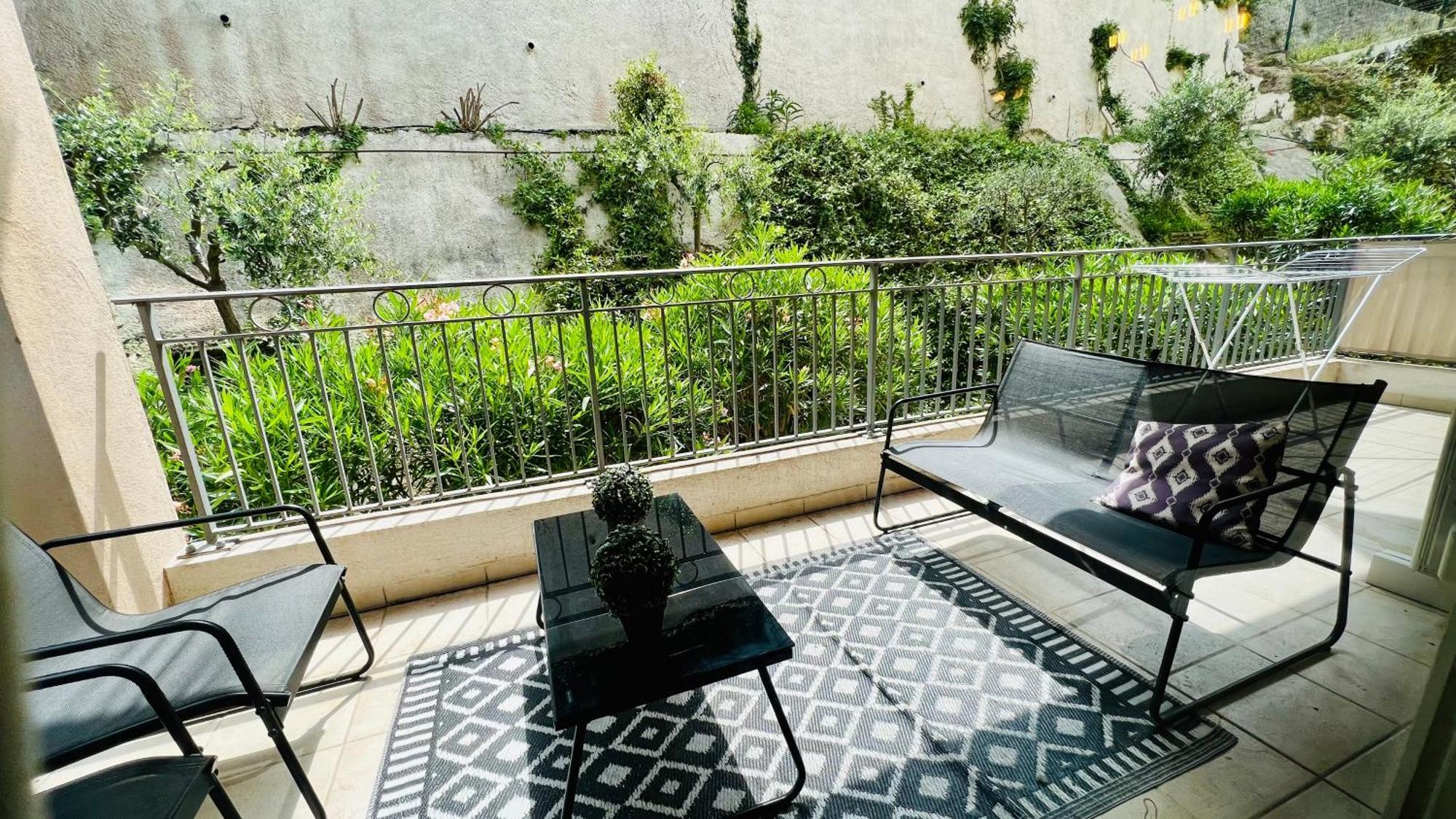 La Villa Ondine - Spacieux Appartement Sur Les Collines Nicoises - Piscine - 2 Parkings - Clim - Wifi Nice Bagian luar foto